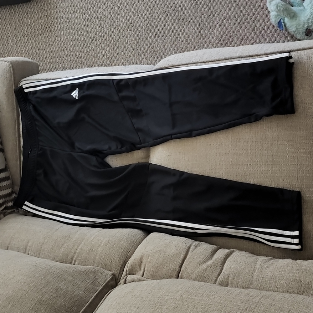 Adidas sweatpants